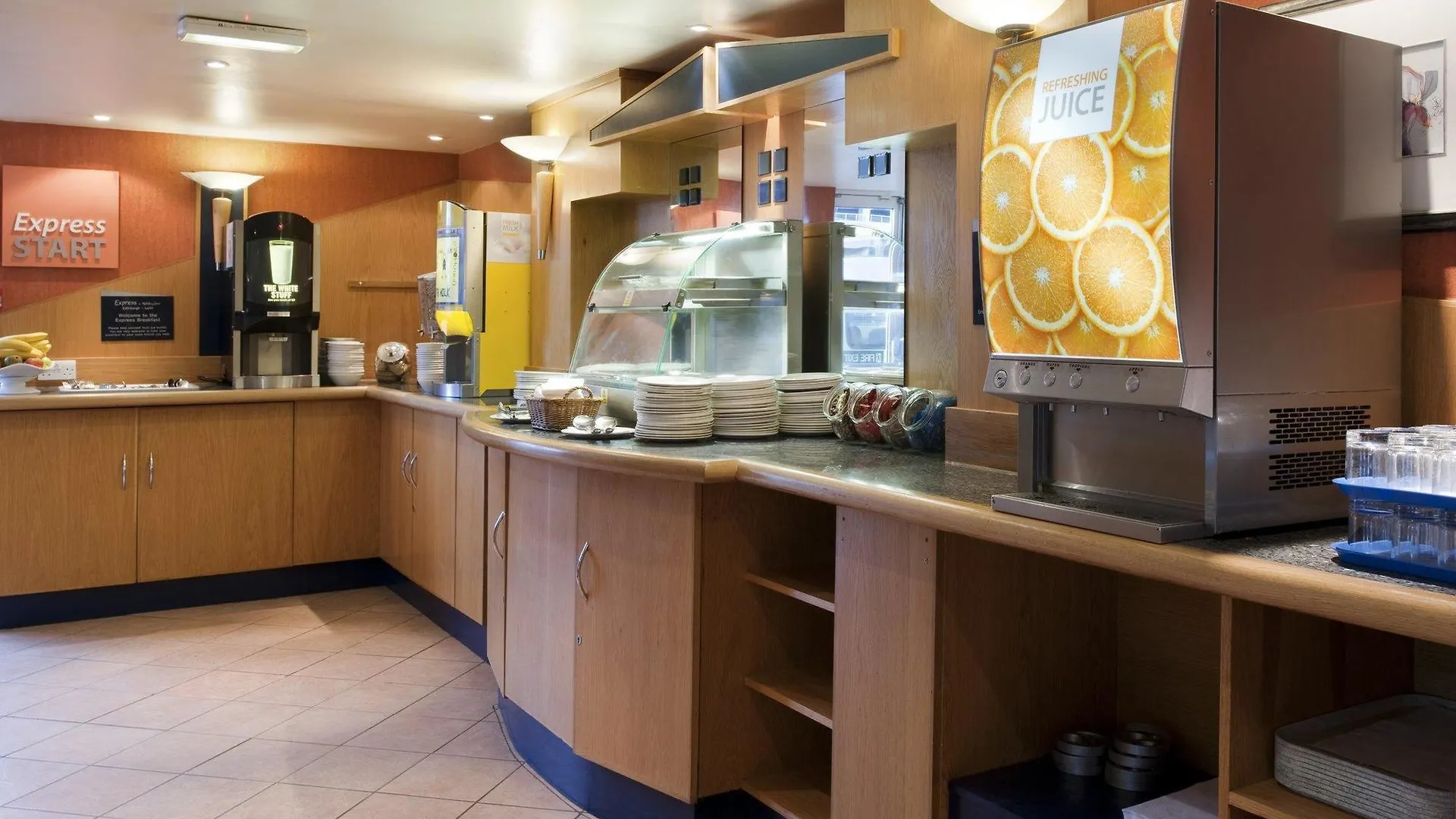 Hotel Holiday Inn Express Edinburgh - Leith Waterfront By Ihg