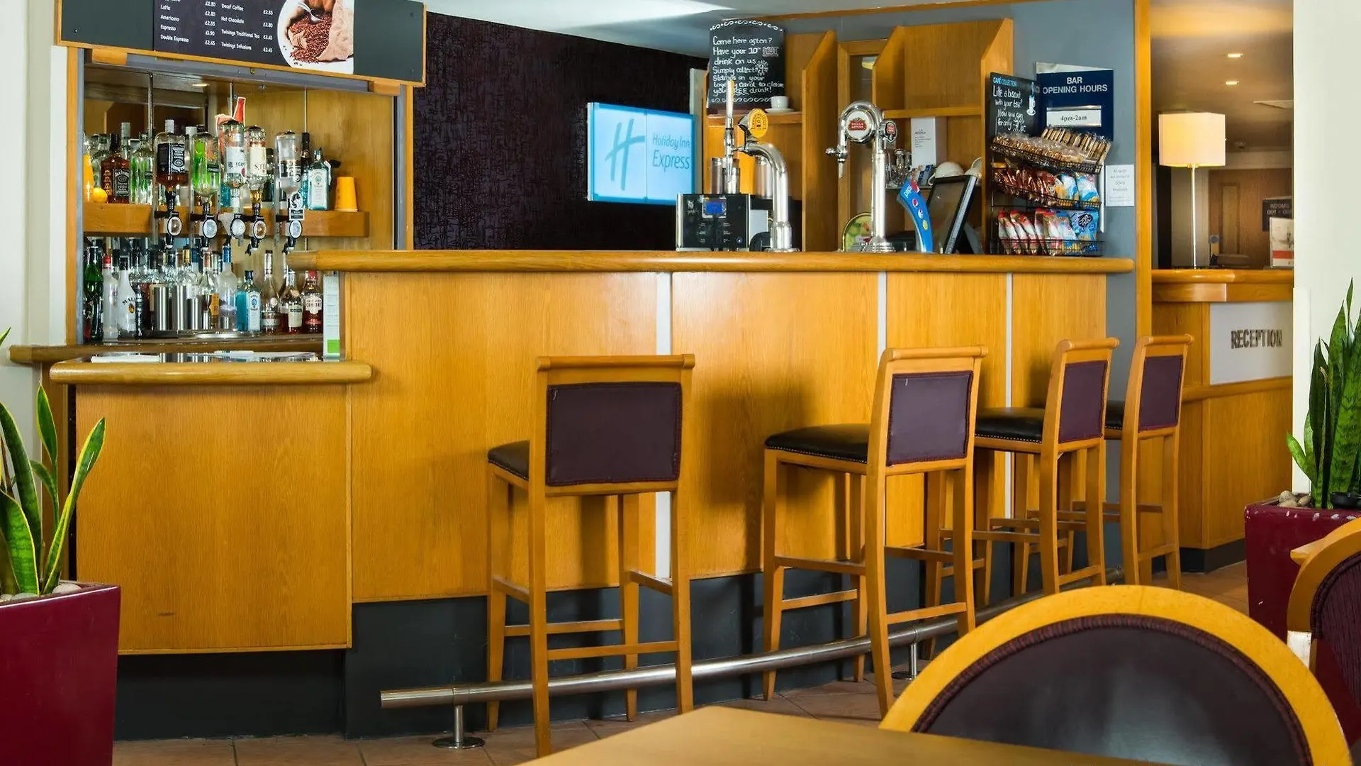 Holiday Inn Express Edinburgh - Leith Waterfront By Ihg Hotel